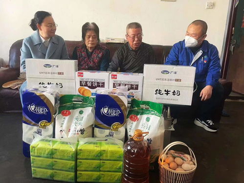 学雷锋在行动——吉林烟草工业公司延吉卷烟厂各党支部开展主题党日活动服务社会